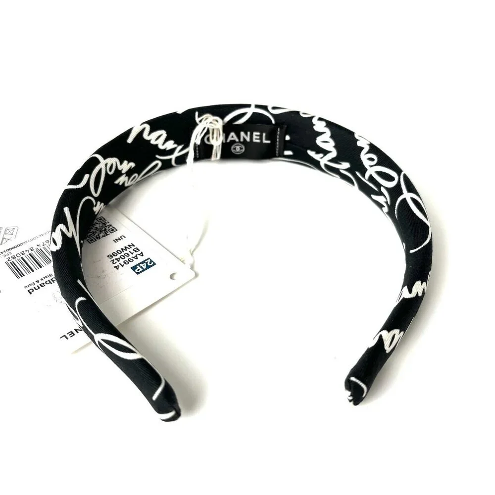 CHANEL Black and White Hairband